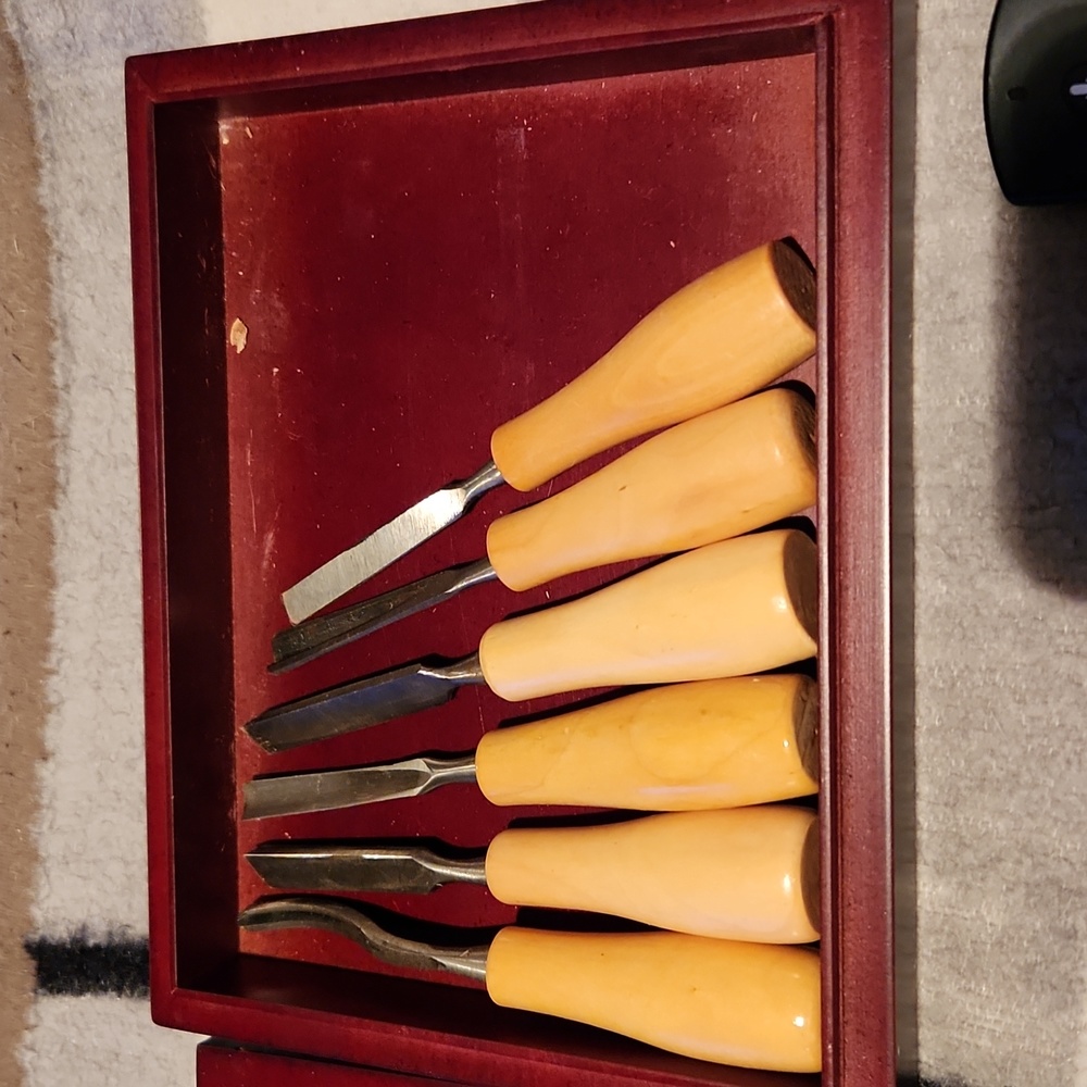 Wood working chisel set